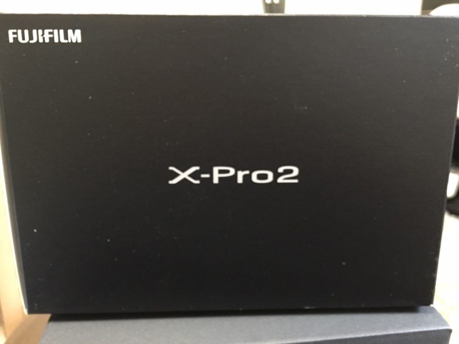X-Pro2の外箱